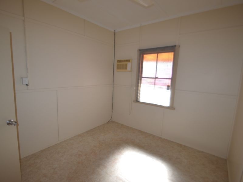2/30 Murroona Street, Bowen QLD 4805