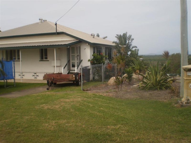 18 Hay Street, Bowen QLD 4805