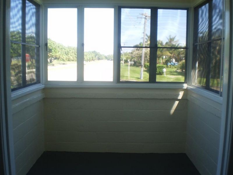 61 The Esplanade, Bowen QLD 4805