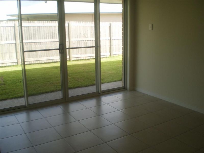 1/14 Hillview Place, Bowen QLD 4805