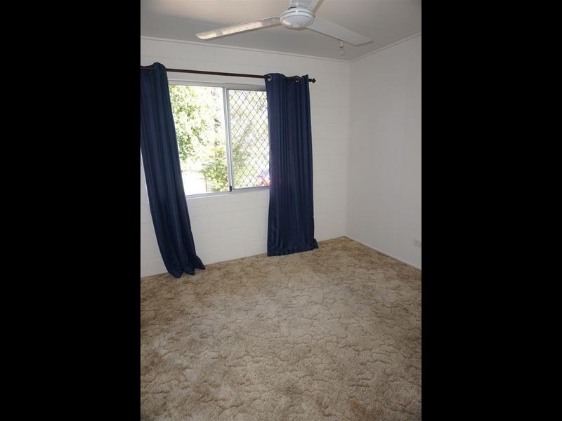 4 Bull Crescent, Bowen QLD 4805