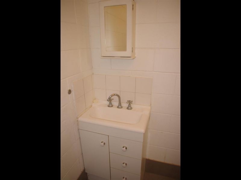 Unit 2/12 Casuarina Street, Bowen QLD 4805
