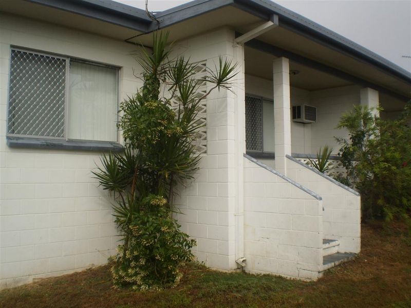 Unit 2/12 Casuarina Street, Bowen QLD 4805