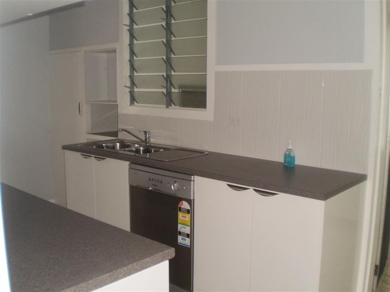 118 Herbert Street, Bowen QLD 4805