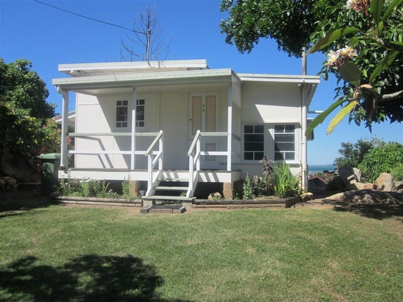 85 Williams Street, Bowen QLD 4805