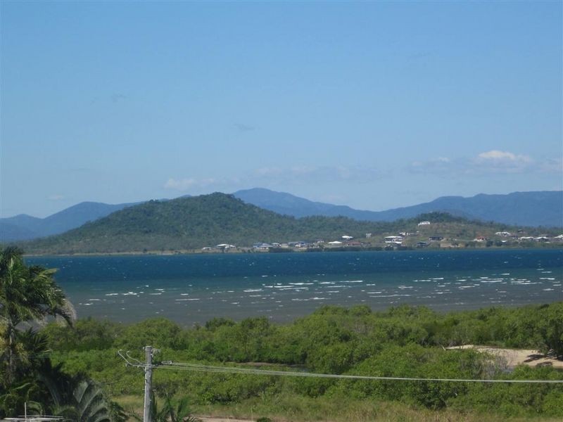 85 Williams Street, Bowen QLD 4805