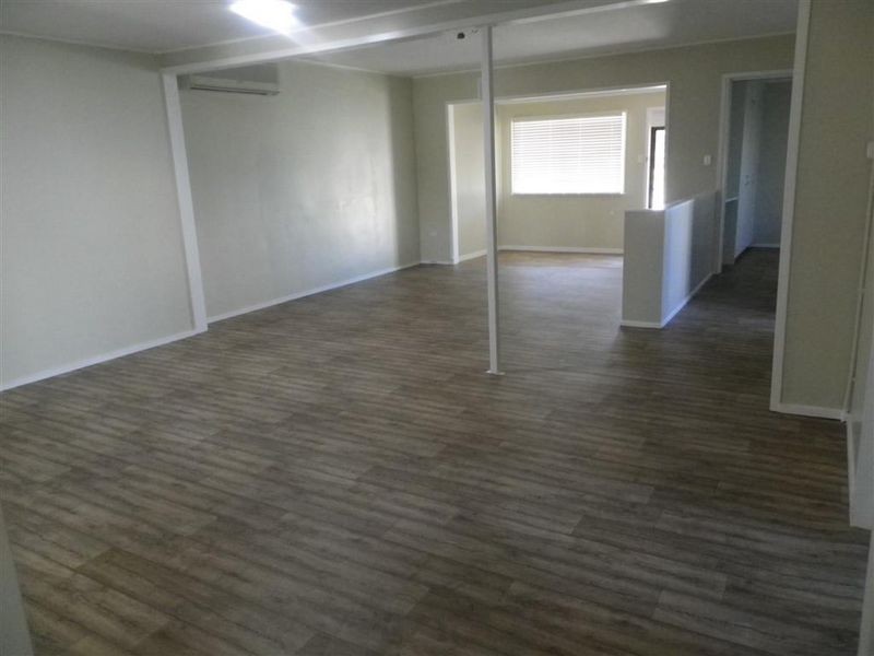 11 Brisbane Street, Bowen QLD 4805