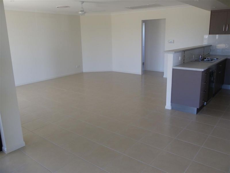 7 Kapok Road, Bowen QLD 4805