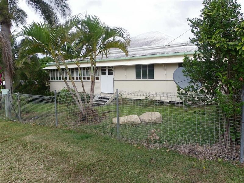 37 Leichardt Street, Bowen QLD 4805