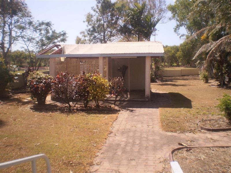 124 Herbert Street, Bowen QLD 4805