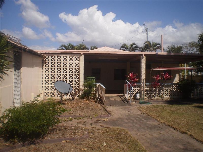 124 Herbert Street, Bowen QLD 4805