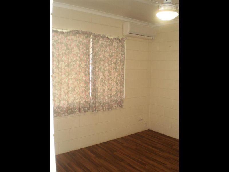 4/89 Powell Street, Bowen QLD 4805