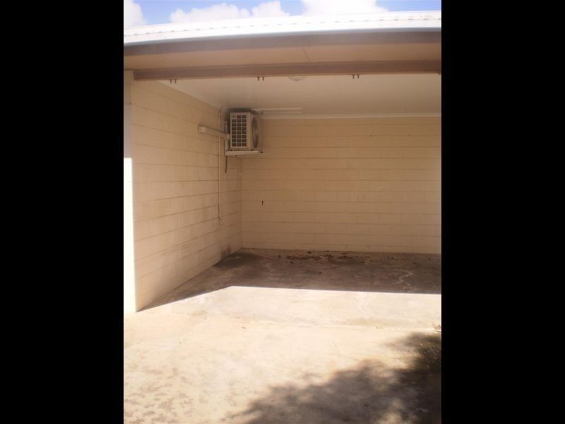 4/89 Powell Street, Bowen QLD 4805