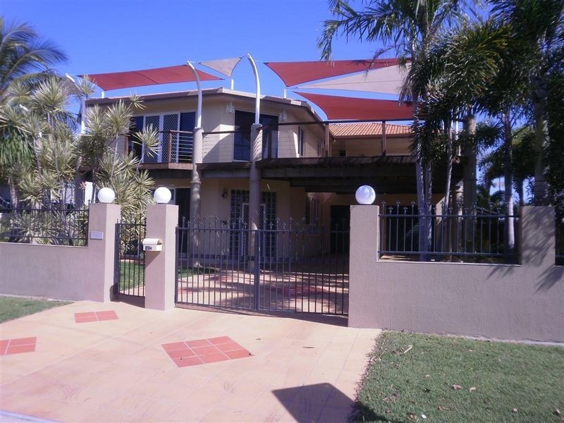 89a Horseshoe Bay Road, Bowen QLD 4805