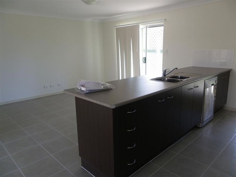 21 Sapphire Crescent, Bowen QLD 4805