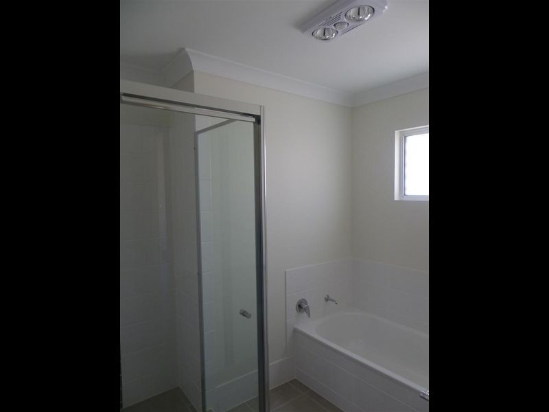 21 Sapphire Crescent, Bowen QLD 4805