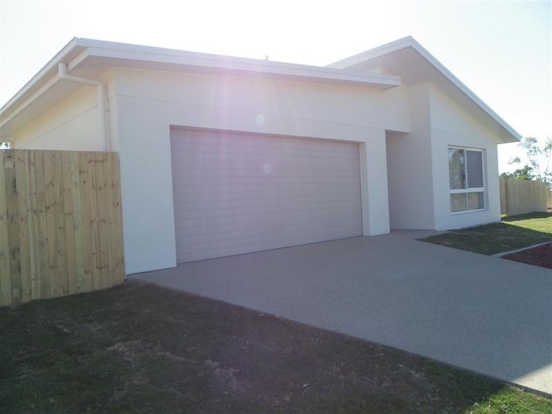 31 Sapphire Crescent, Bowen QLD 4805