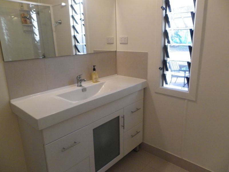 49 Bluewater Parade, Bowen QLD 4805