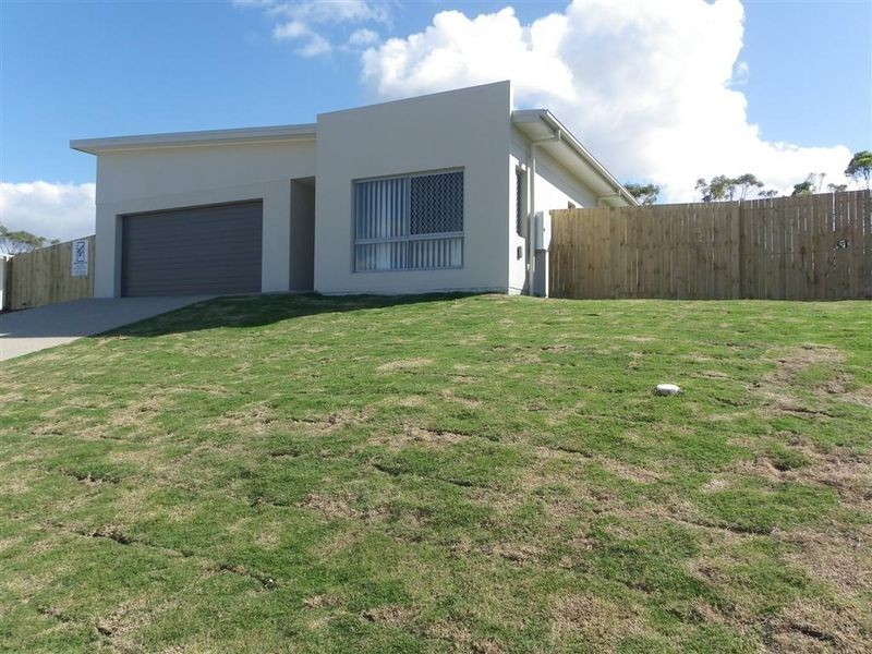 25 Sapphire Crescent, Bowen QLD 4805