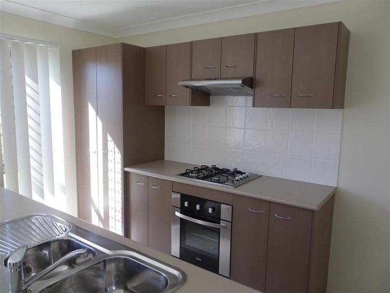 25 Sapphire Crescent, Bowen QLD 4805