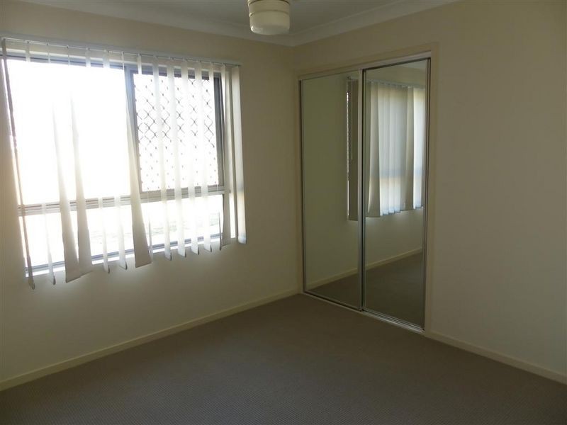 25 Sapphire Crescent, Bowen QLD 4805