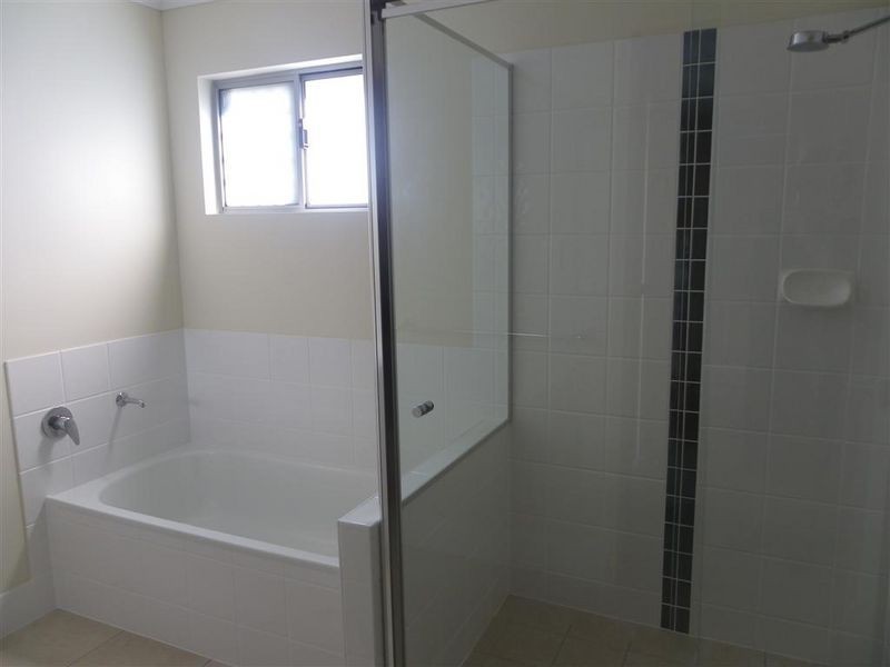 25 Sapphire Crescent, Bowen QLD 4805