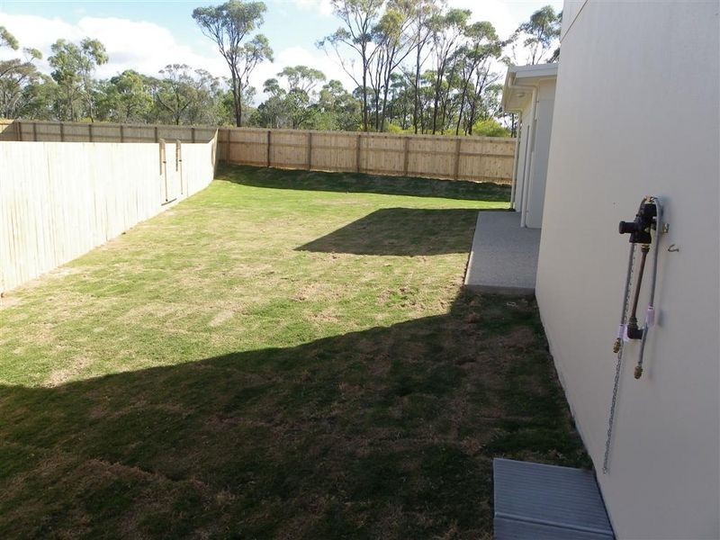 25 Sapphire Crescent, Bowen QLD 4805