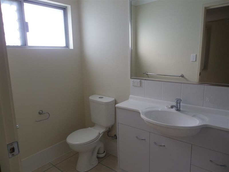 24 Sapphire Crescent, Bowen QLD 4805