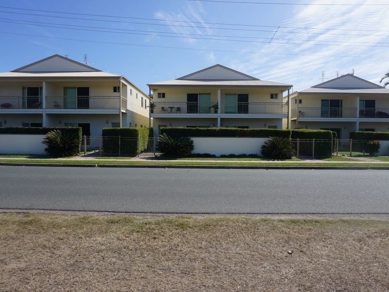 5/1 Murroona Road, Bowen QLD 4805