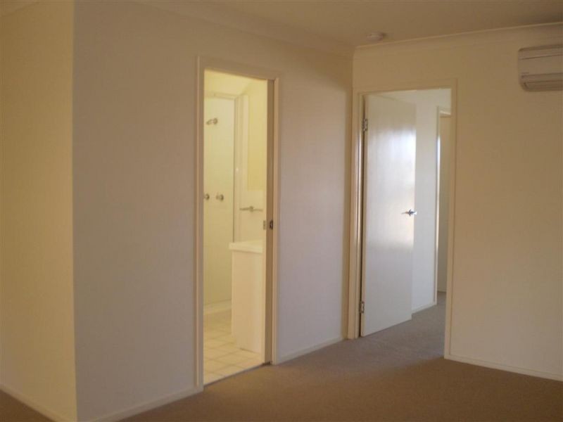 5/1 Murroona Road, Bowen QLD 4805