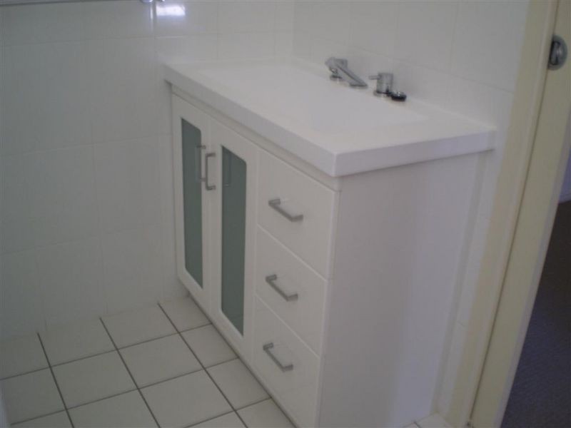 5/1 Murroona Road, Bowen QLD 4805