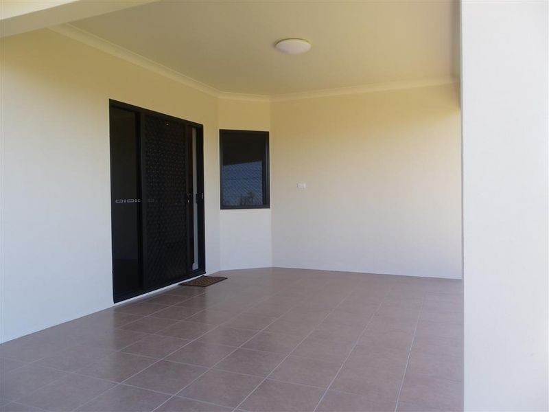 17 Matthews Street, Bowen QLD 4805