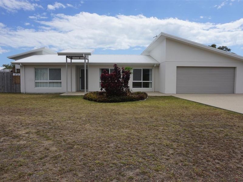 14 Sapphire Crescent, Bowen QLD 4805