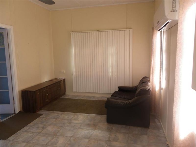 73 Poole Street, Bowen QLD 4805