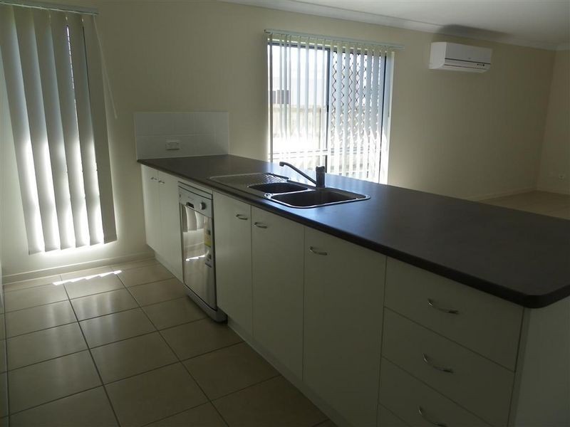 5 Sapphire Crescent, Bowen QLD 4805