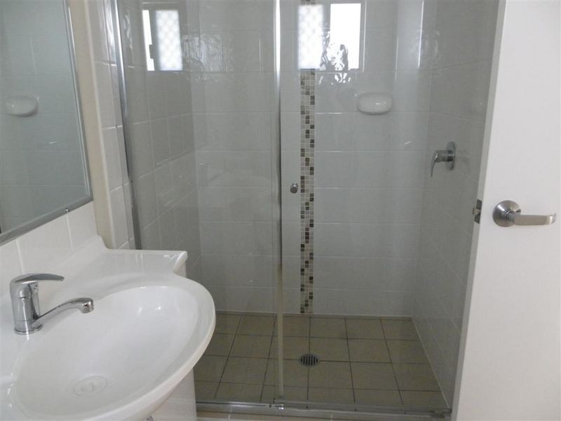 5 Sapphire Crescent, Bowen QLD 4805