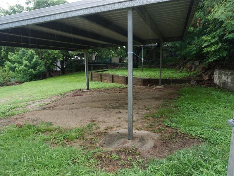 2/80 Gordon Street, Bowen QLD 4805