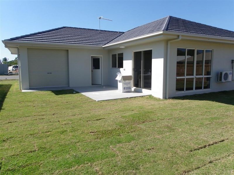 2 Sixth Close, Bowen QLD 4805