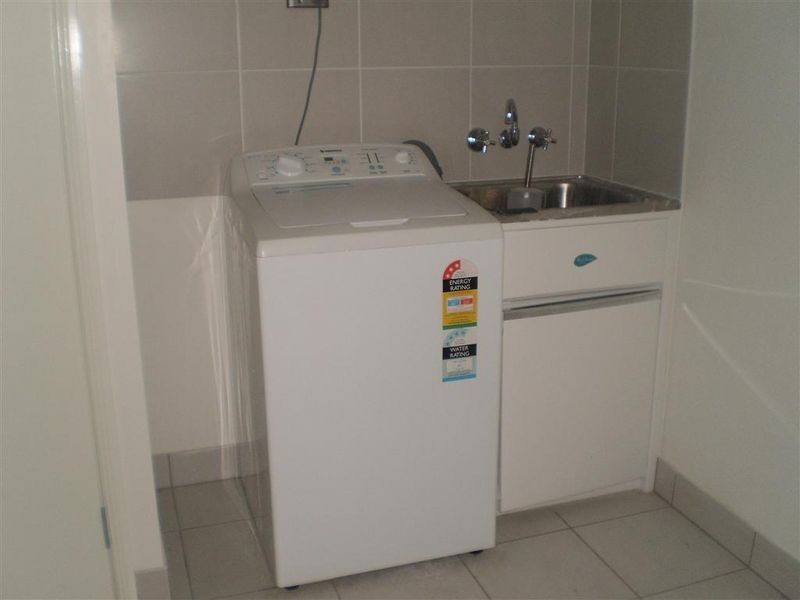 2/11 Kennedy Street, Bowen QLD 4805