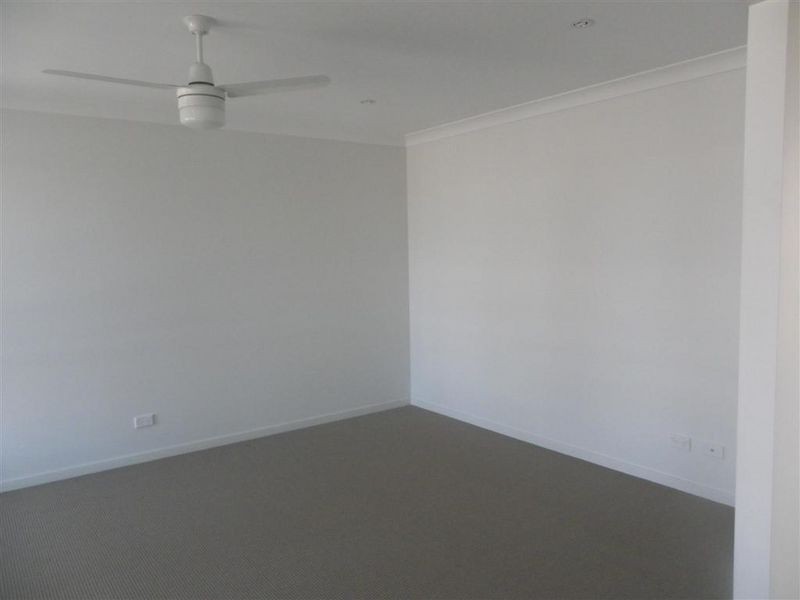 27 Nautilus Street, Bowen QLD 4805