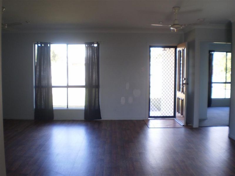 17 Dove Street, Bowen QLD 4805