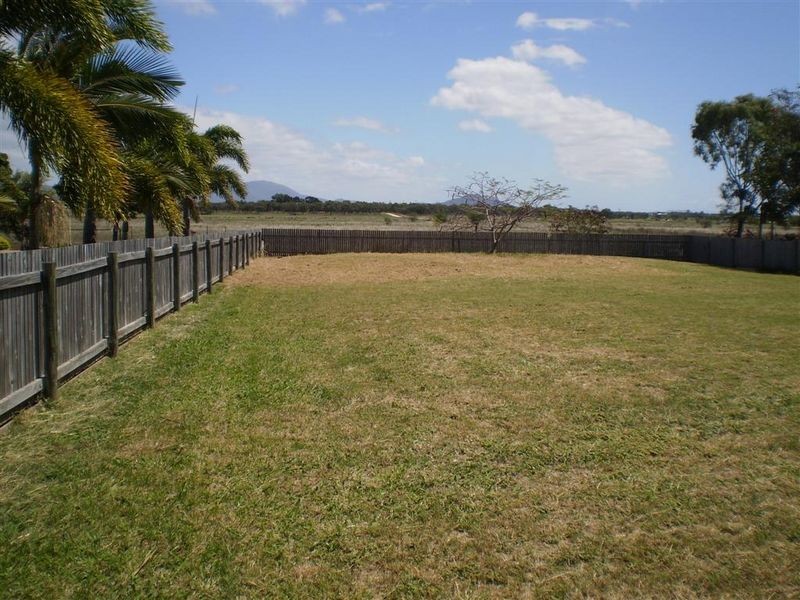 17 Dove Street, Bowen QLD 4805