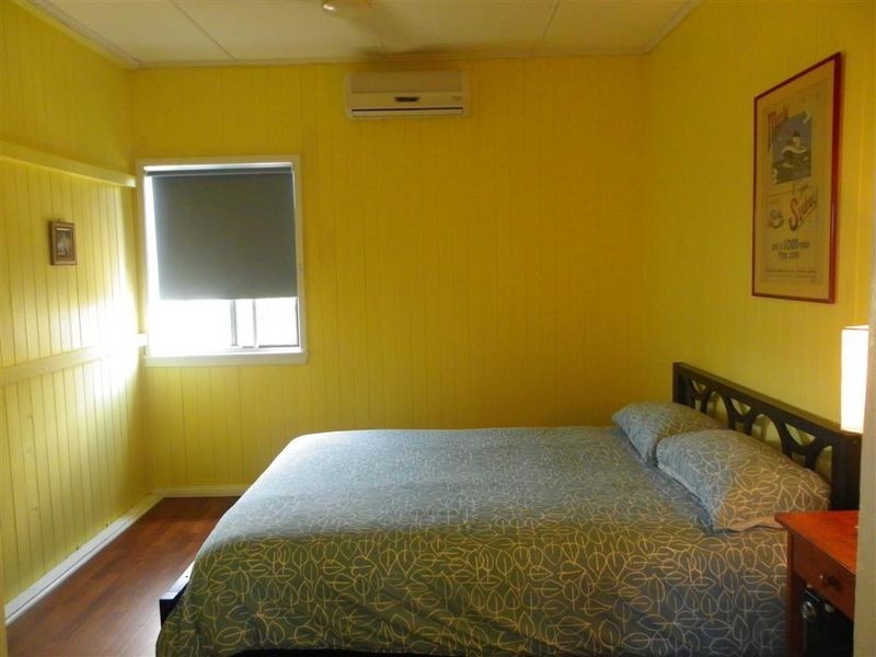 9 Darwen Street, Bowen QLD 4805