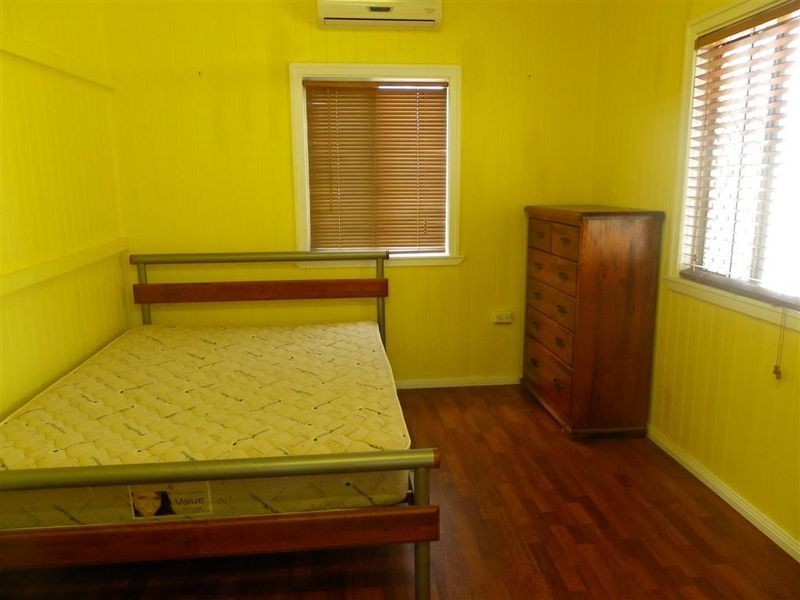 9 Darwen Street, Bowen QLD 4805
