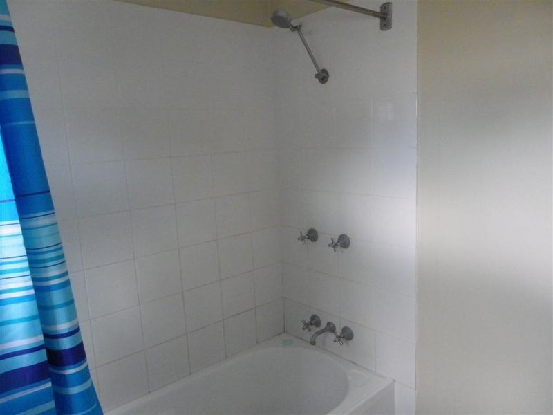 9 Darwen Street, Bowen QLD 4805