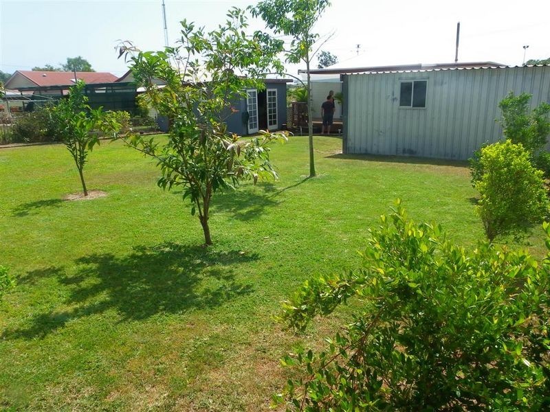 9 Darwen Street, Bowen QLD 4805