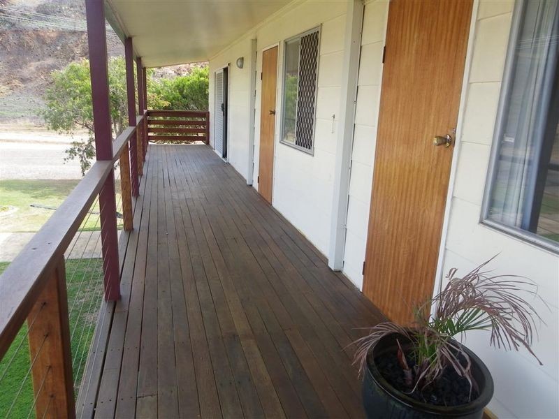 18 Daniel Street, Bowen QLD 4805