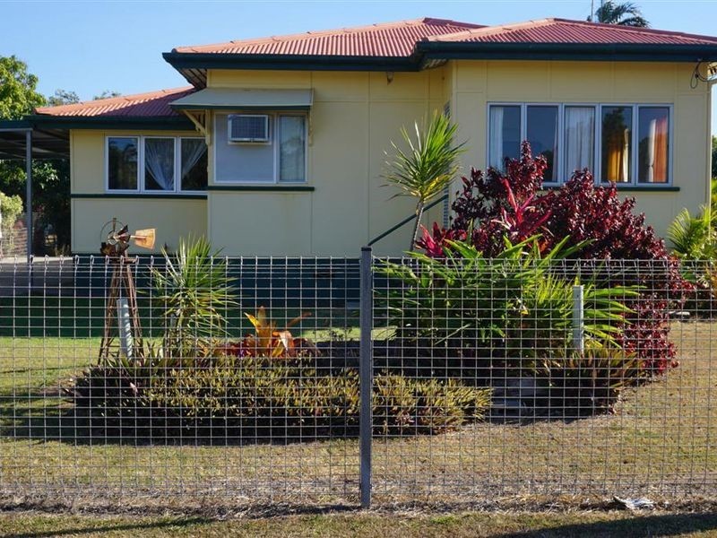 33 Gloucester Street, Bowen QLD 4805