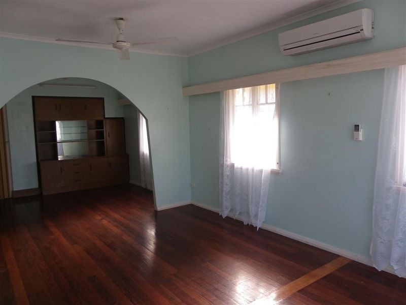 33 Gloucester Street, Bowen QLD 4805