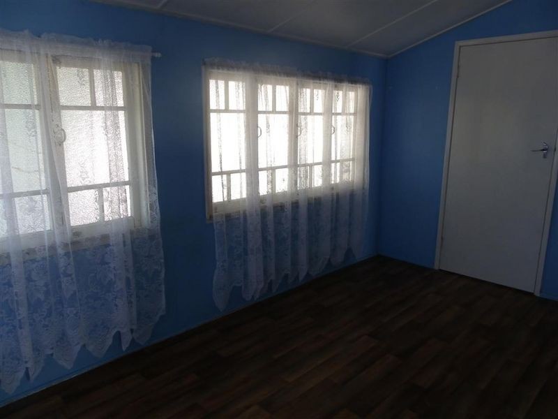 33 Gloucester Street, Bowen QLD 4805